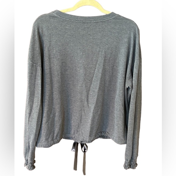 Lauren Conrad Grey Pullover Top - Picture 2 of 6